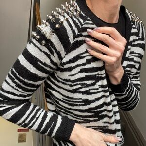 Black and White Zebra Pattern Sweater with Studded Shoulders